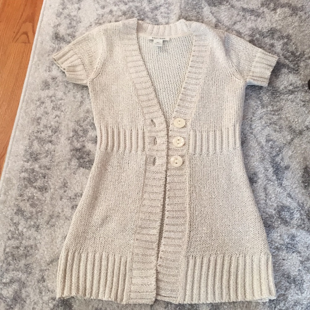 White House Black Market short sleeve duster